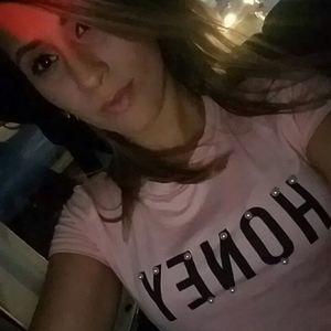 Meet your Posher, Yari